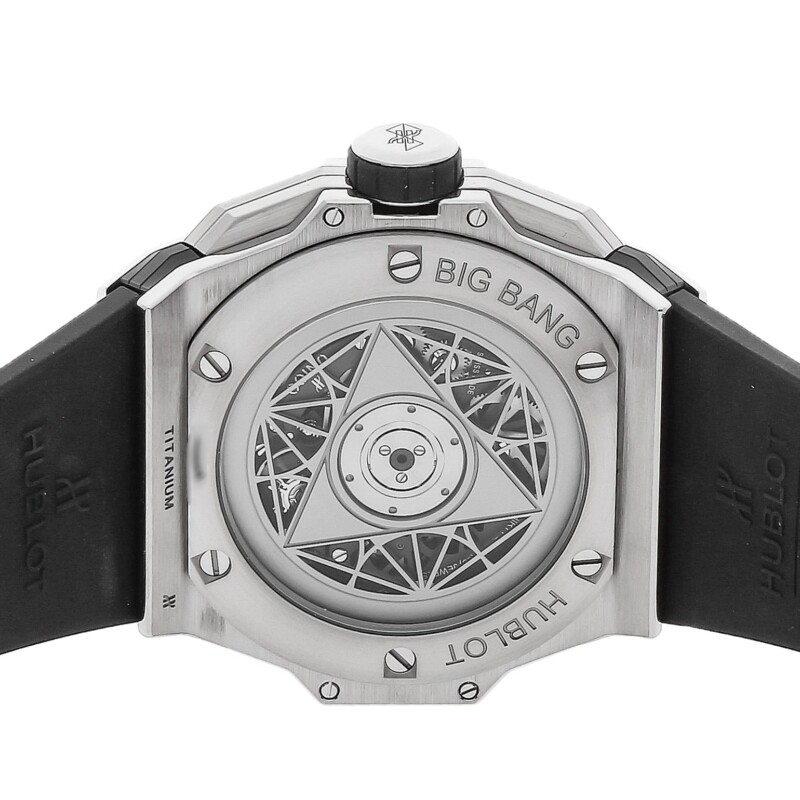 Hublot
      Big Bang Sang Bleu II Watch
