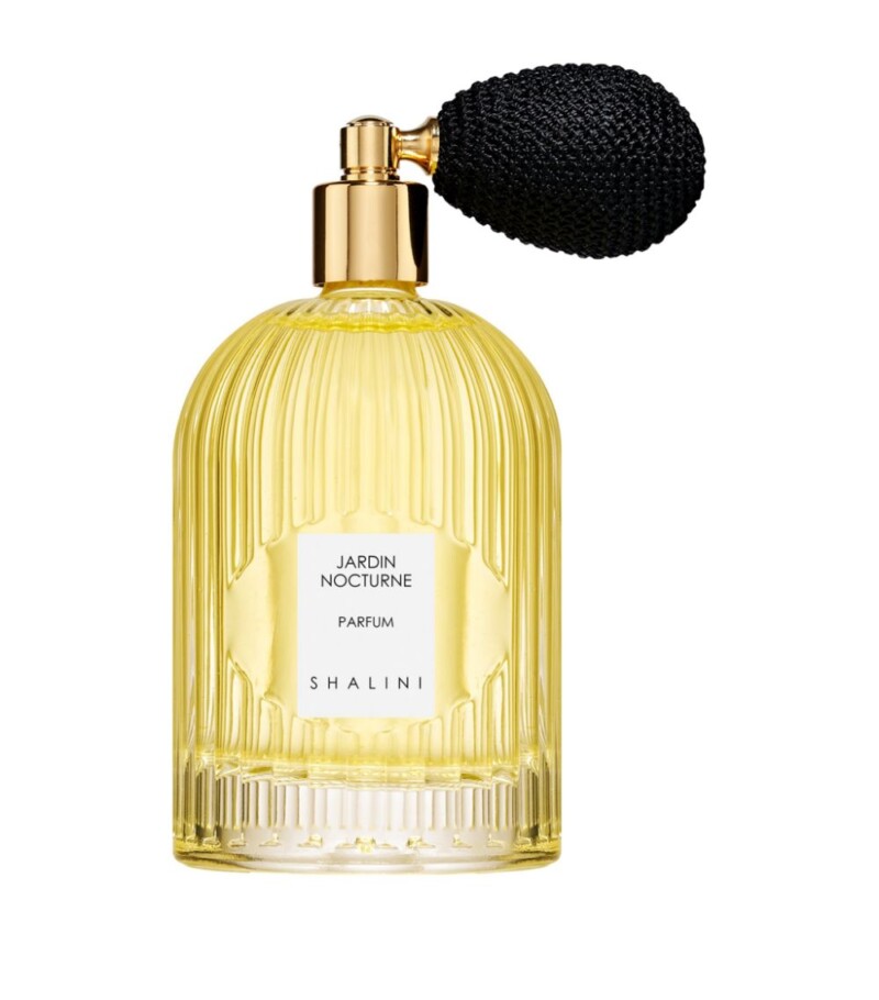 Shalini
      Pure Perfume