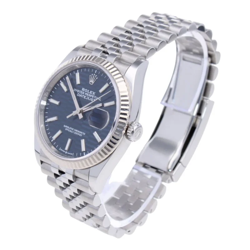 Rolex
      Datejust Watch