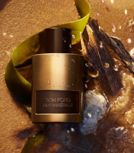 Buy-Tom-Ford-Oud-Minerale-Perfume-With-Crypto-2.jpg